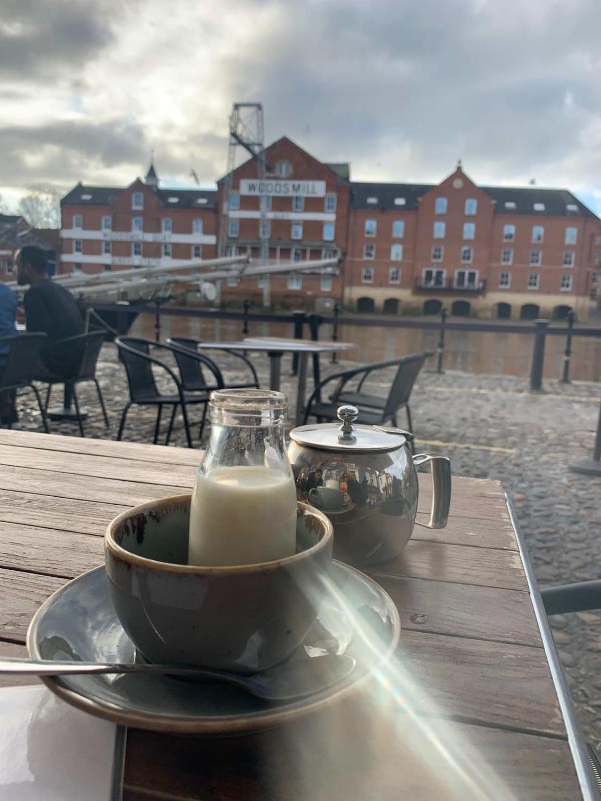 Luxury Apartment Woodsmill View - On The River - With Balcony - Recently Refurbished York Esterno foto